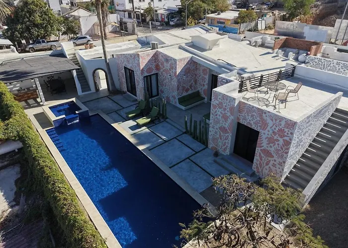 4 Bedroom In An Amazing Location In Downtown Holiday home Cabo San Lucas