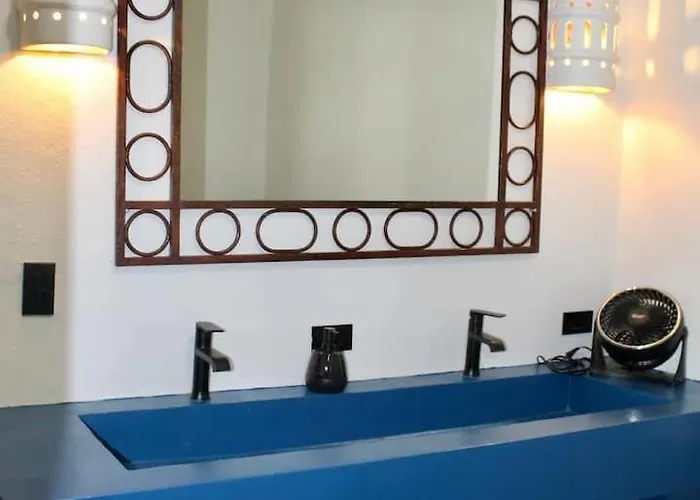 Holiday home 4 Bedroom In An Amazing Location In Downtown