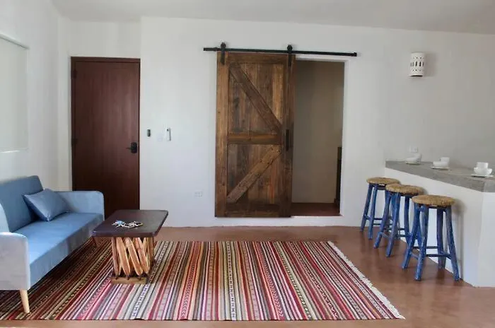 4 Bedroom In An Amazing Location In Downtown Holiday home