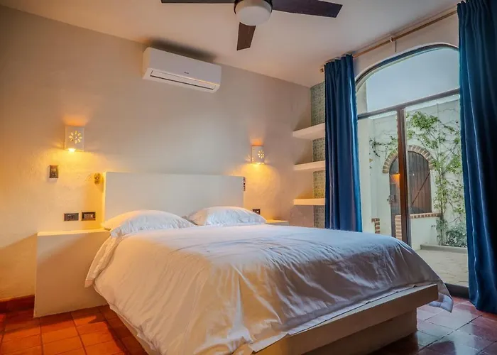 4 Bedroom In An Amazing Location In Downtown Holiday home