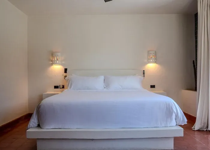 4 Bedroom In An Amazing Location In Downtown Holiday home Cabo San Lucas